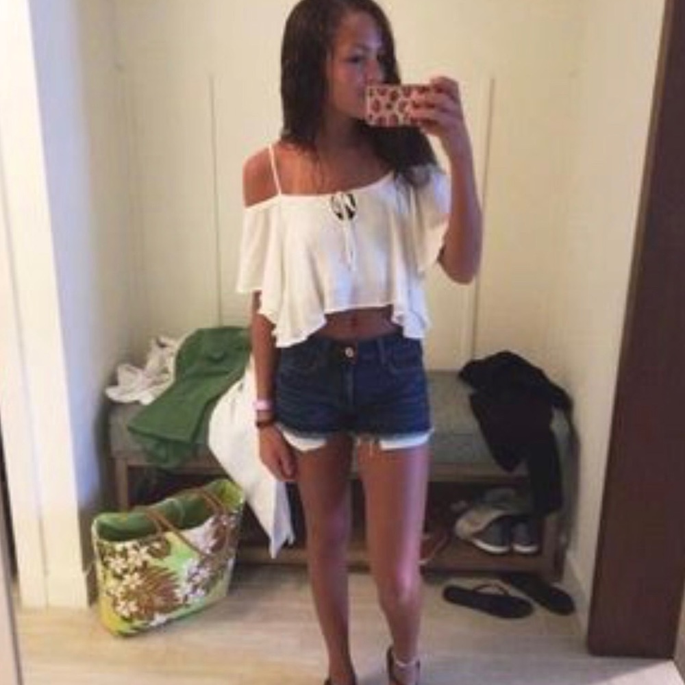 White off the shoulder top XS/S